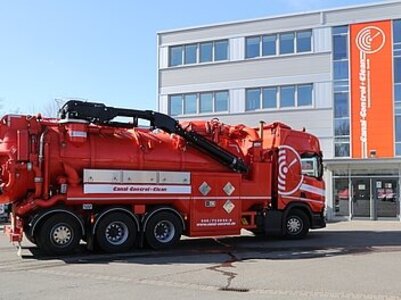 Vakuumsauger / Industriesauger auf dem Betriebshof bei Canal Control